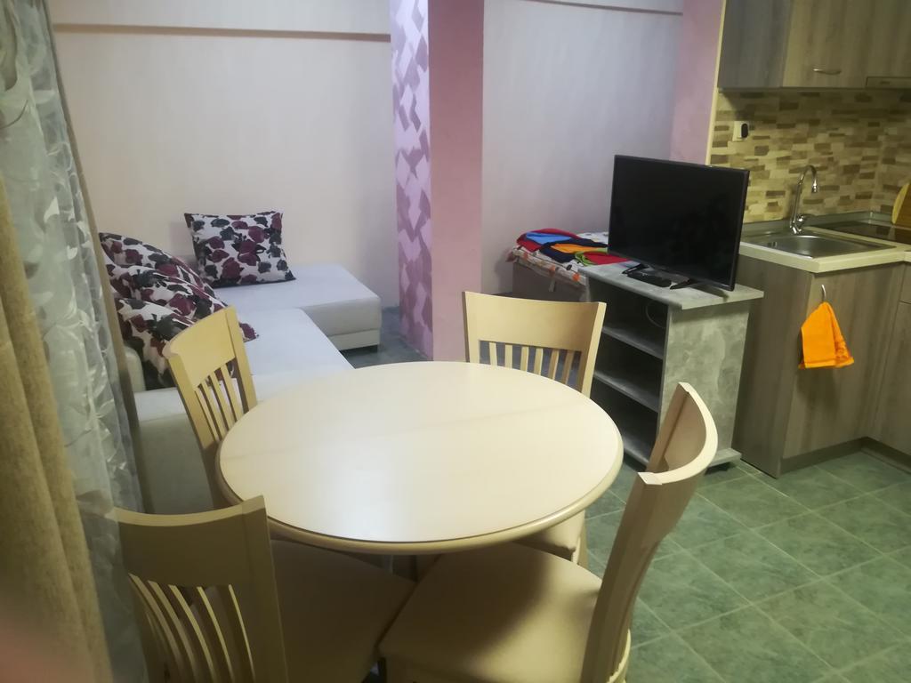 Ferienwohnung Studio Magelan Ruse Exterior foto